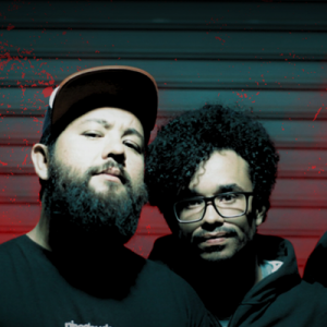 Sesc Thermas tem show de pop rock e circo com palhaços que reencenam filmes clássicos